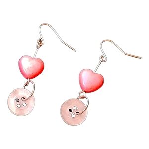 CLEARANCE 💖Unique Pair of Women's Earrings